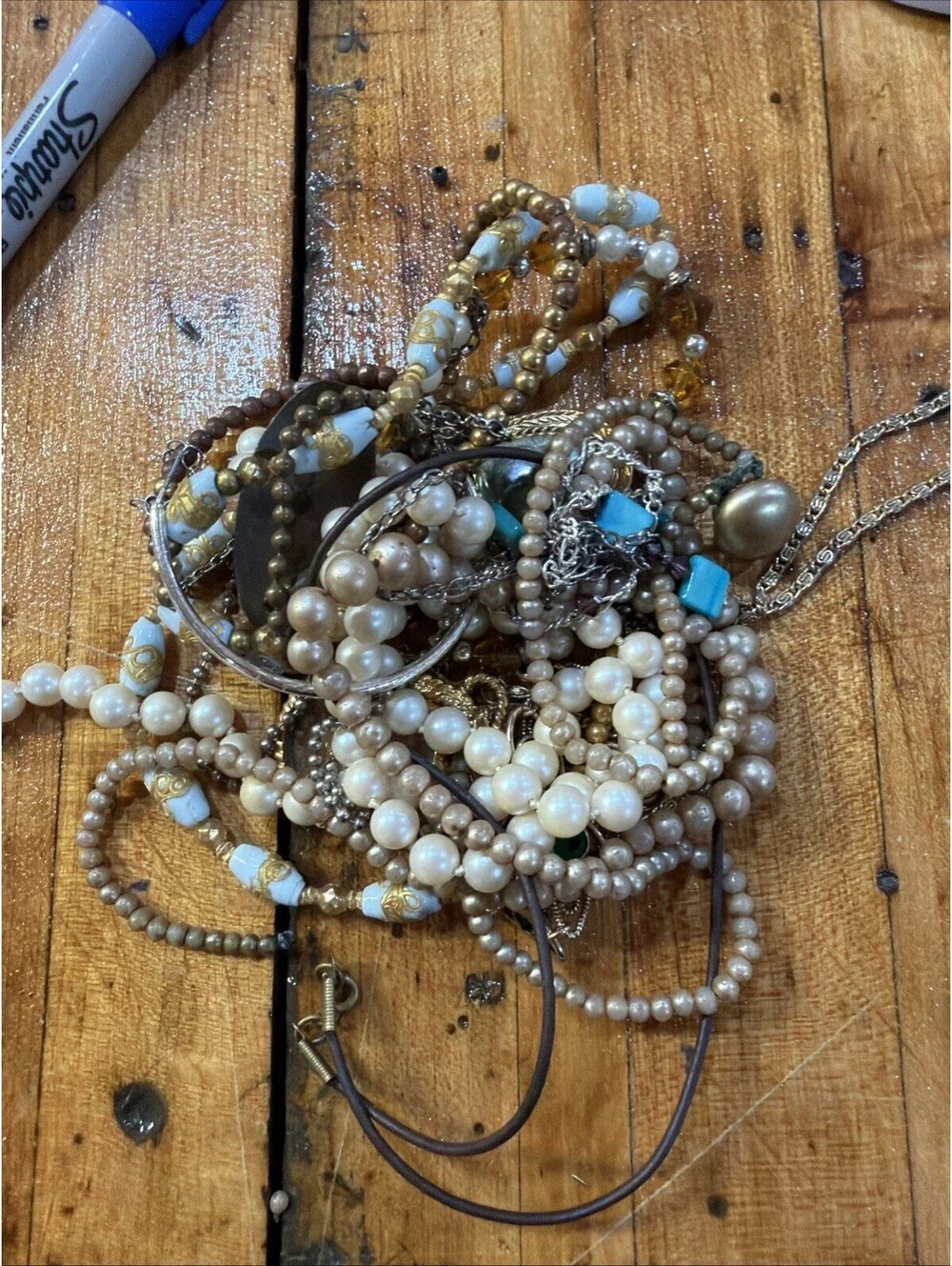 Vintage Beads Bubbles And Other Treasures Over A Pound #5